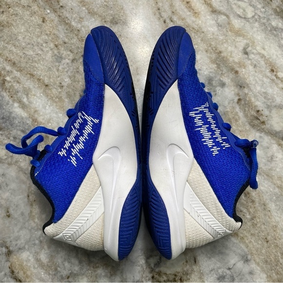 Nike Kyrie Flytrap Basketball Sneakers AQ3413-400 Athletic Shoes 12C Blue - Picture 7 of 12